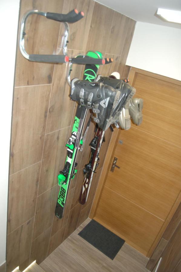 Apartament Led Sonoma シュチルク エクステリア 写真